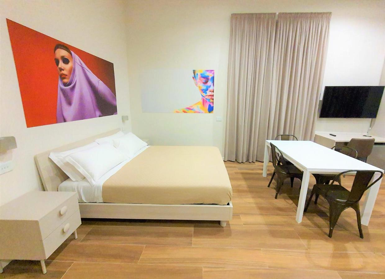 Toledo Place Наполи Екстериор снимка