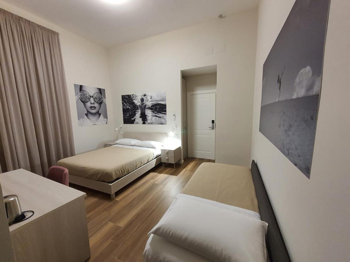 Toledo Place Наполи Екстериор снимка