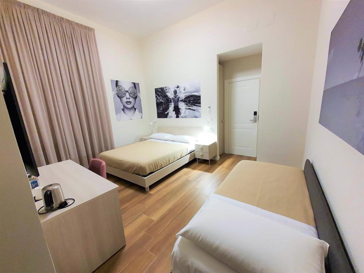 Toledo Place Наполи Екстериор снимка